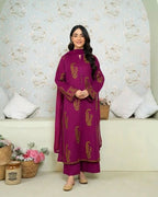 AMBER 2 PC STITCHED