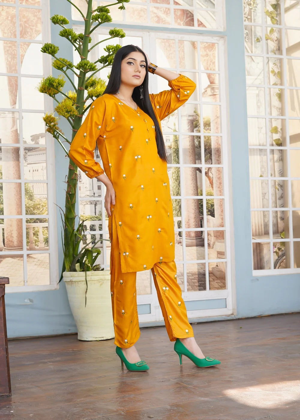 Petal Embroidered 2pcs - Mustard
