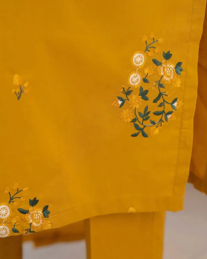MUSTARD HILL 3PC STITCHED