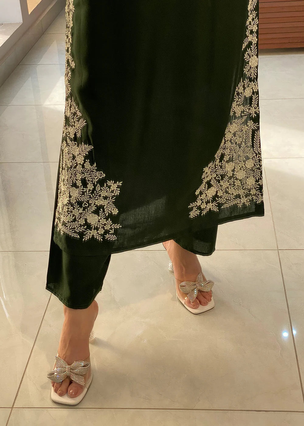 MARGARITA EMBROIDERED 2PC